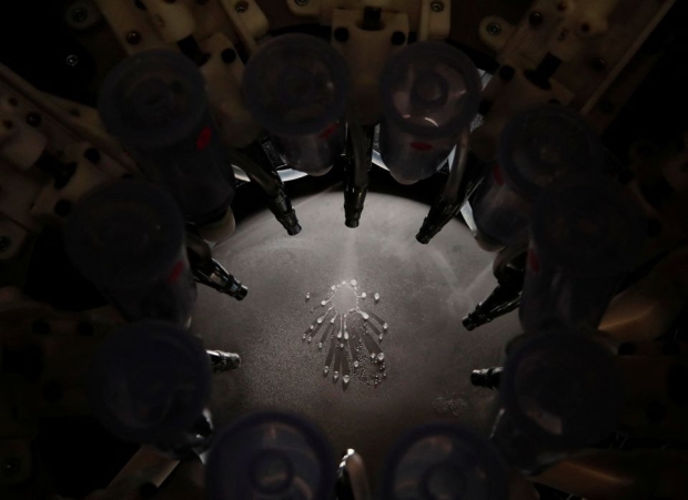 Only in Japan: lickable 'Taste your TV' invented, you can lick your TV 05