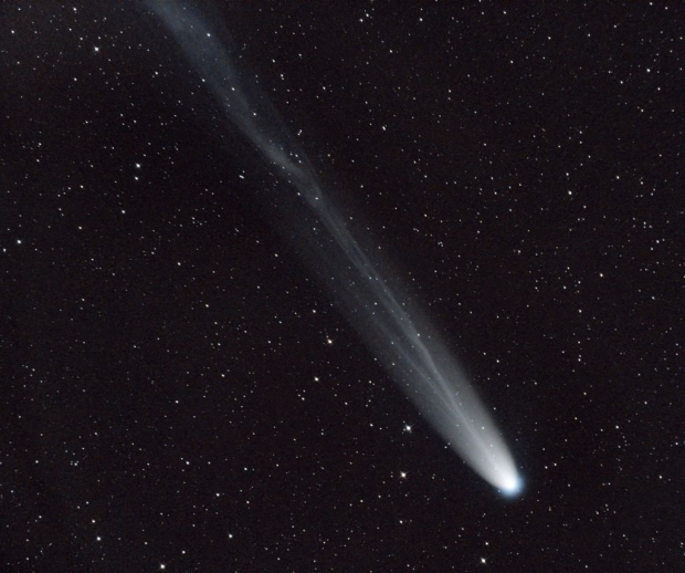 La cometa Leonard scatena due rivoluzioni prima di scomparire per sempre