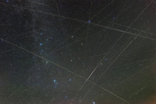 El crecimiento de la constelación Starlink podría afectar futuras observaciones espaciales 01 |  TweakTown.com