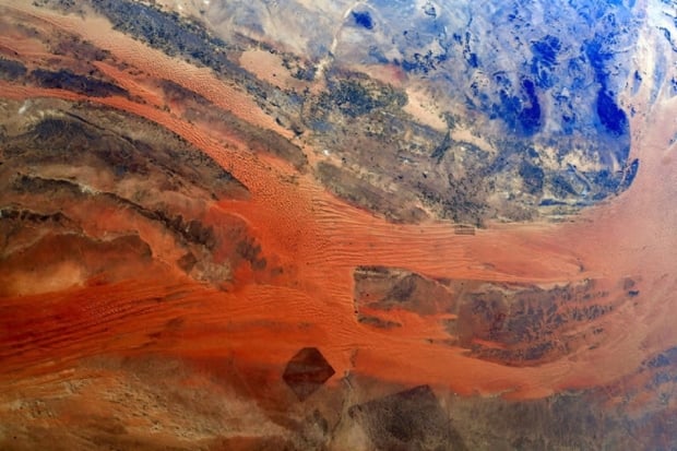 ISS toma fotos excepcionales de la Tierra y muestra su belleza 02 |  TweakTown.com