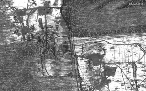 Satellites photograph Russia's military activity, sparking concern 23