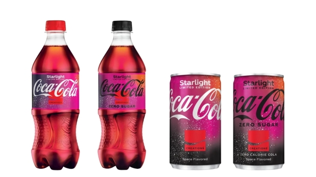 Coca-Cola lanza una nueva coca con 'sabor espacial': Starlight 08 |  TweakTown.com
