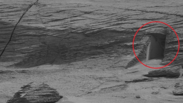 Open enlarged image NASA's Curiosity rover just spotted an alien-looking doorway on Mars