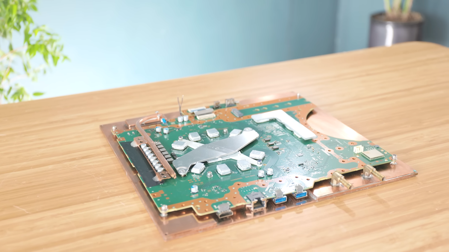 PlayStation 5 Slim teardowns show changes to cooling and the