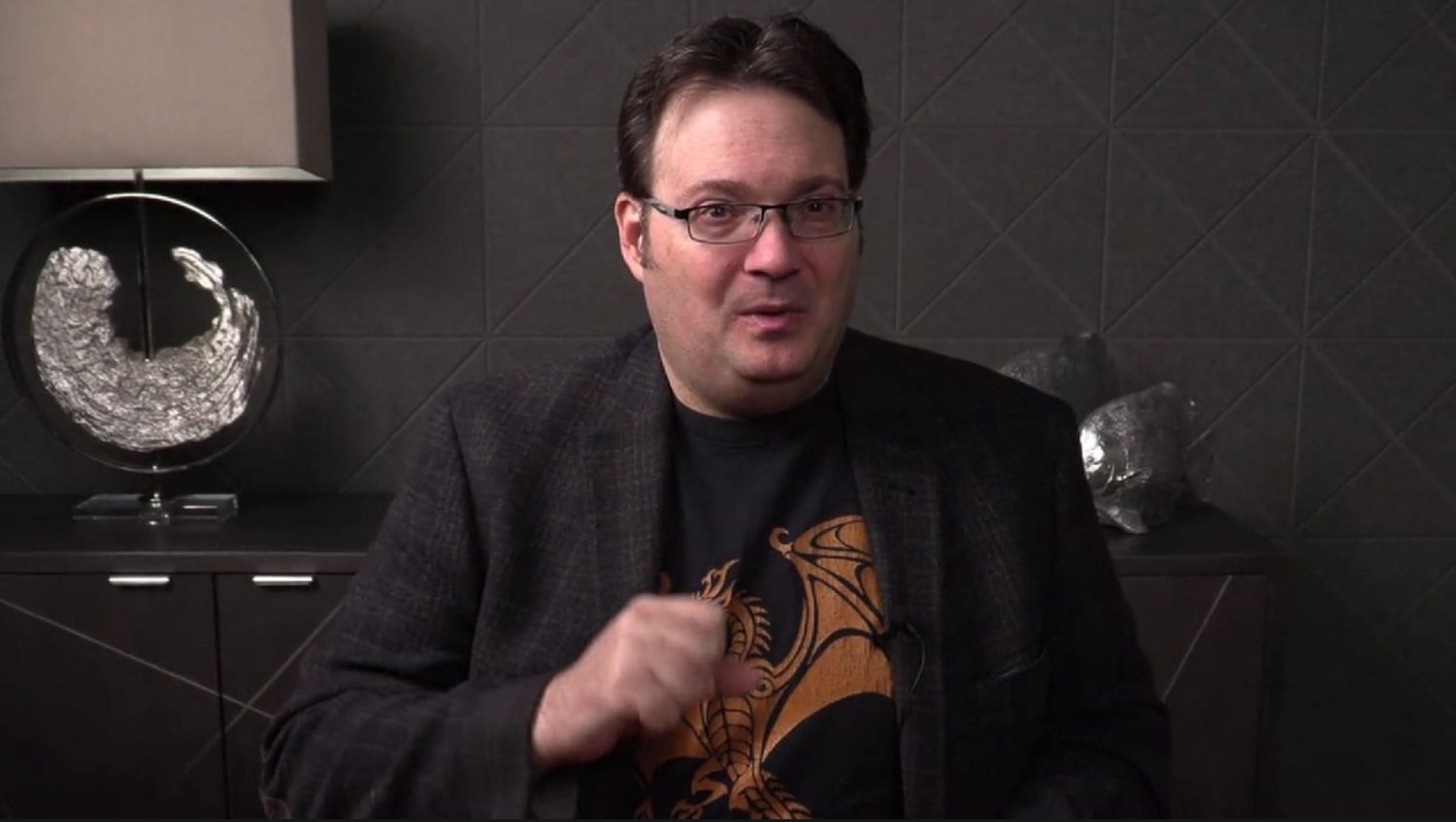 Mistborn Author Brandon Sanderson is Working on a Game That'll