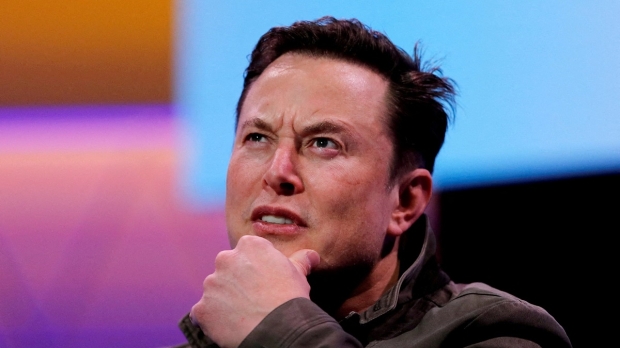 Experts fire back at Elon Musk over his claims on humanity's collapse 01
