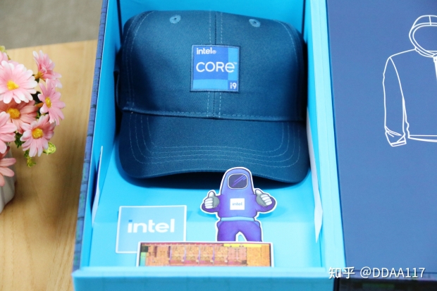 Intel swag boxes sent out, celebrates 'Alder Lake' CPUs a year later 05