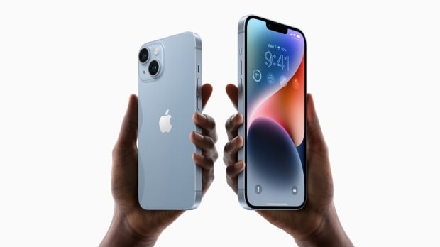Elon Musk confirms talks with Apple about enabling Starlink for iPhone 25 Elon Musk confirms talks with Apple about enabling Starlink for iPhone 25