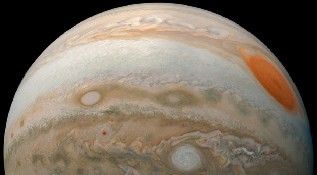 Man combines 600,000 images of Jupiter to form his sharpest image ever
