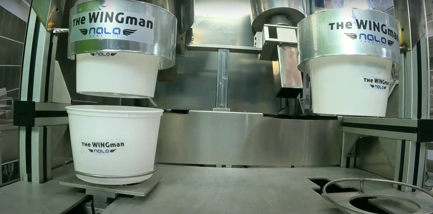 Introducing The Wingman, a fast food robot able to fry up foods