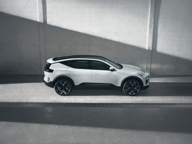 The 2024 Polestar 3 makes its debut, $84,000 all-electric SUV 06 The 2024 Polestar 3 makes its debut, $84,000 all-electric SUV 06