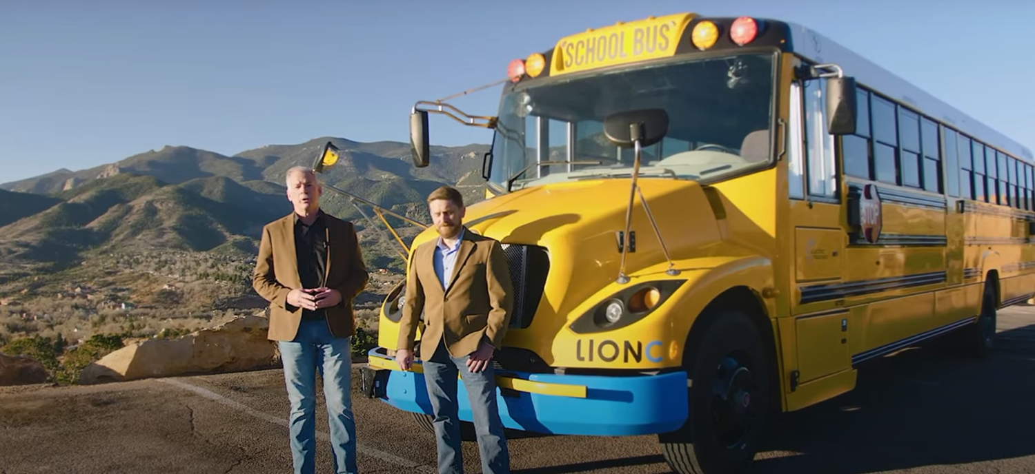 Synop makes electric school buses mobile battery packs for power grid - Vimarsana News