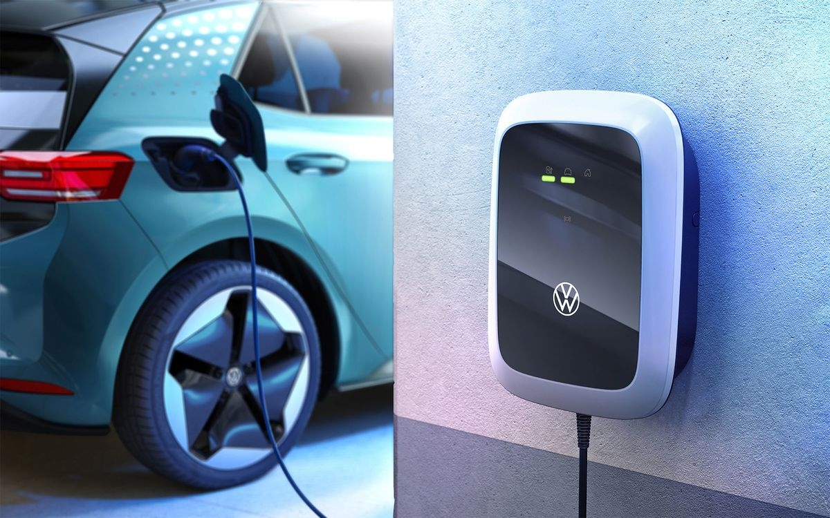 How Far Can A Tesla Electric Car Go