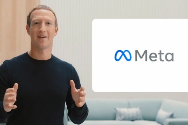 Mark Zuckerberg fires a missile at Apple's iMessage 25