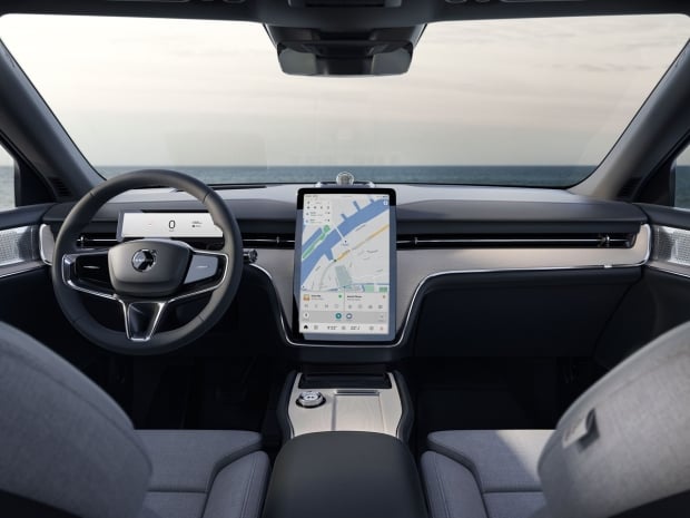 2024 Volvo EX90 all-electric SUV will hit the US market with an $80,000 MSRP 03
