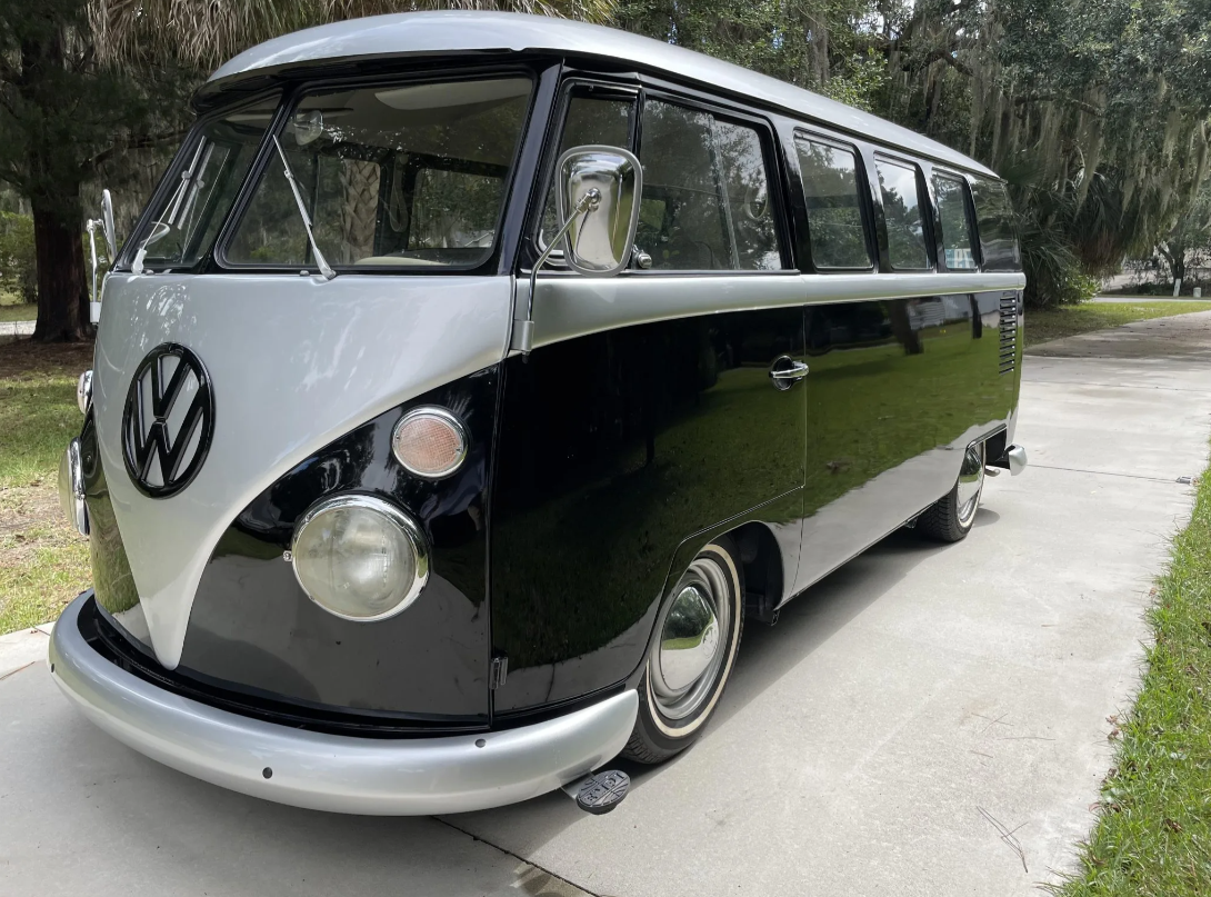 TweakTown Enlarged Image -  This 1967 Volkswagen Type 2 Bus has gone through a lot, especially recently. The EV motor to gas engine is complete (All images courtesy of <a href=