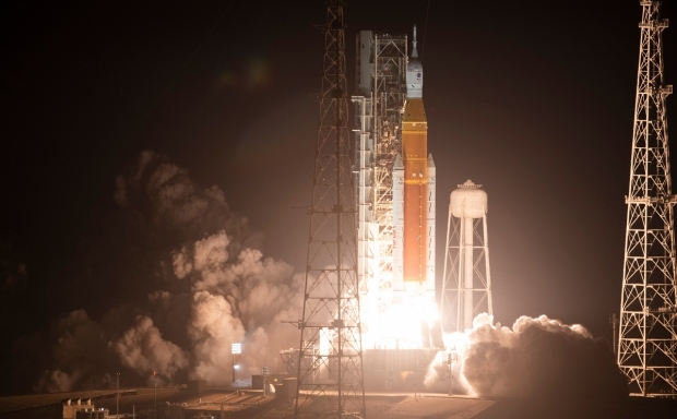 World's most powerful rocket caught blowing elevator doors off from launch pad