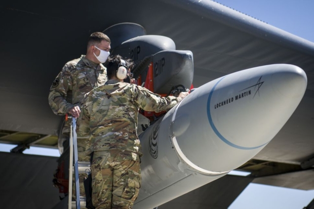 US Air Force launches first hypersonic missile that has an unknown speed 02