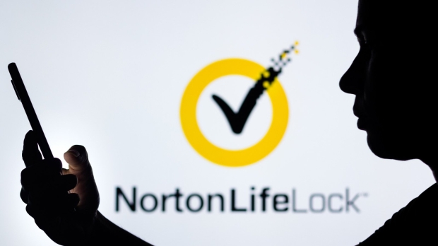 Norton announces thousands of its customer accounts have been hacked
