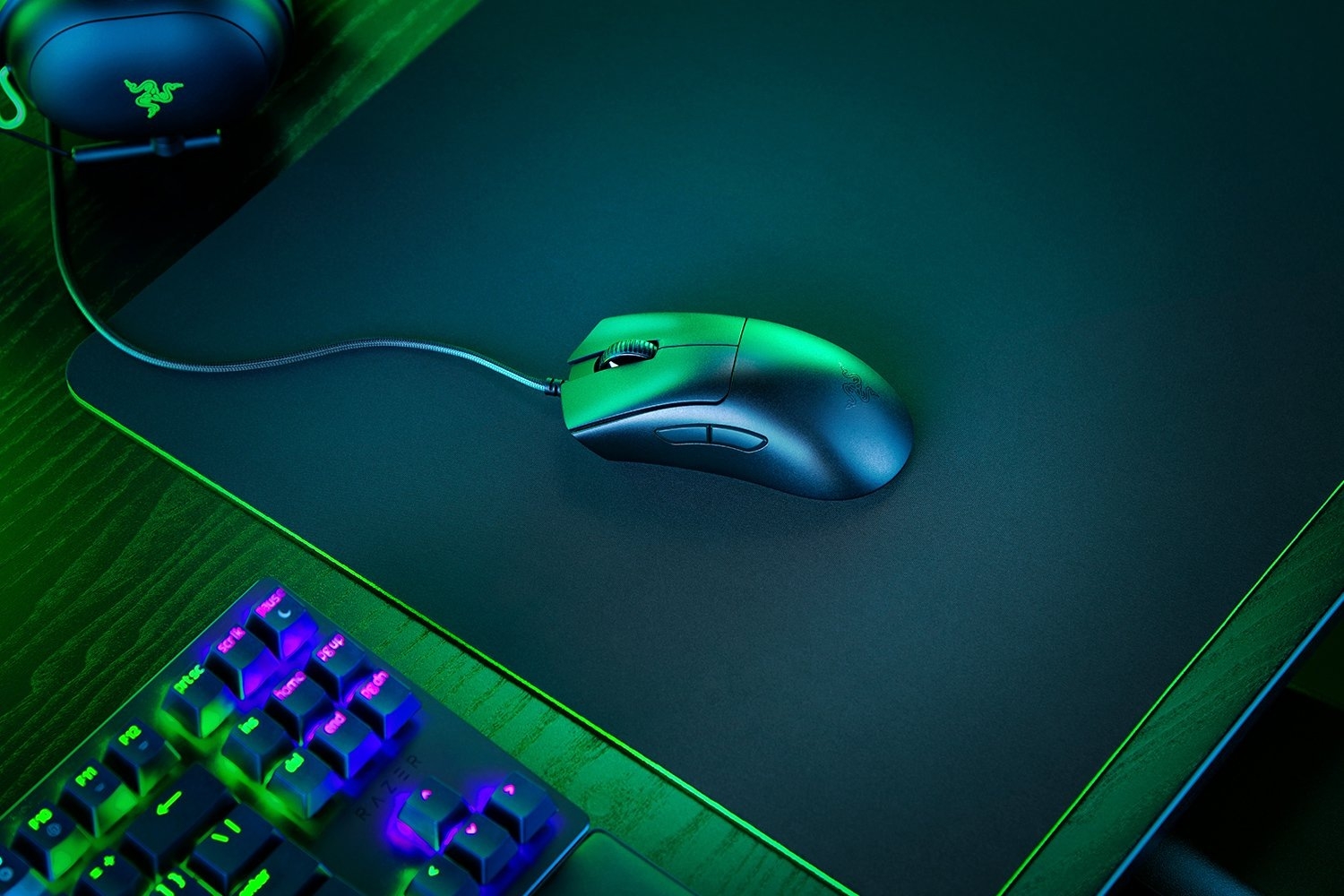 Razer DeathAdder V3 is a wired version of the ultralightweight mouse