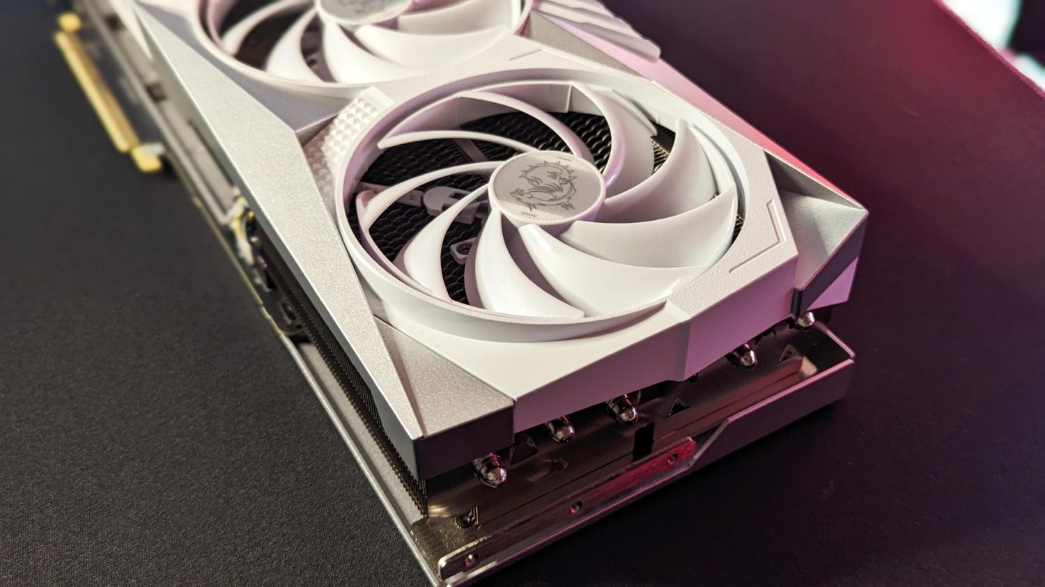 MSI officially introduces GeForce RTX 4080/4070 Ti GAMING Trio White 