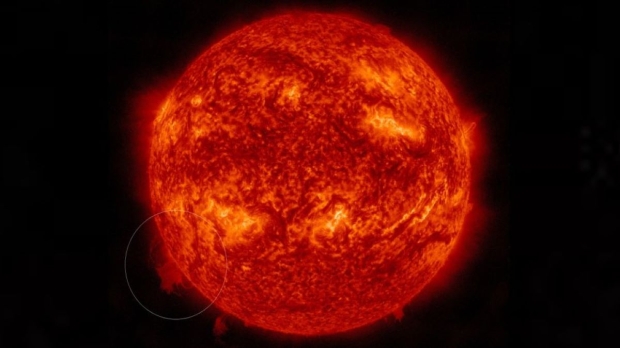 Astrophotographer captures 60,000-mile-high plasma wall falling down on the Sun 26