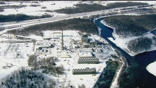 US nuclear power plant admits it leaked 400,000 gallons of contaminated water 64