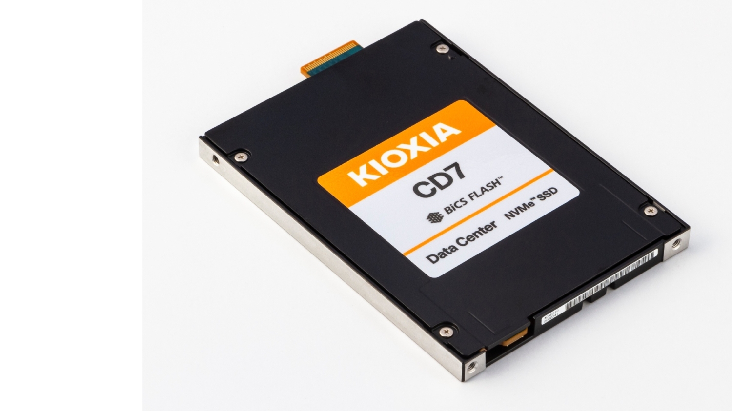 TweakTown Enlarged Image - KIOXIA CD7 E3.S SSDs on select Hewlett Packard Enterprise (HPE) Systems, image credit: KIOXIA