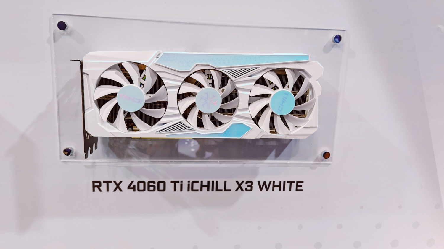 TweakTown Enlarged Image - Inno3D GeForce RTX 4060 Ti X3 iCHILL WHITE.
