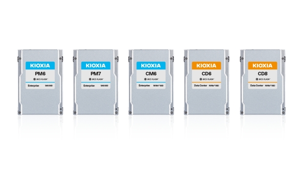 TweakTown Enlarged Image - KIOXIA's PM6 and PM7 Series 24G SAS SSDs and its CD6, CD8, and CM6 Series PCIe 4.0 SSDs, image credit: KIOXIA America.