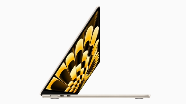 Apple's biggest MacBook Air might be a big bust