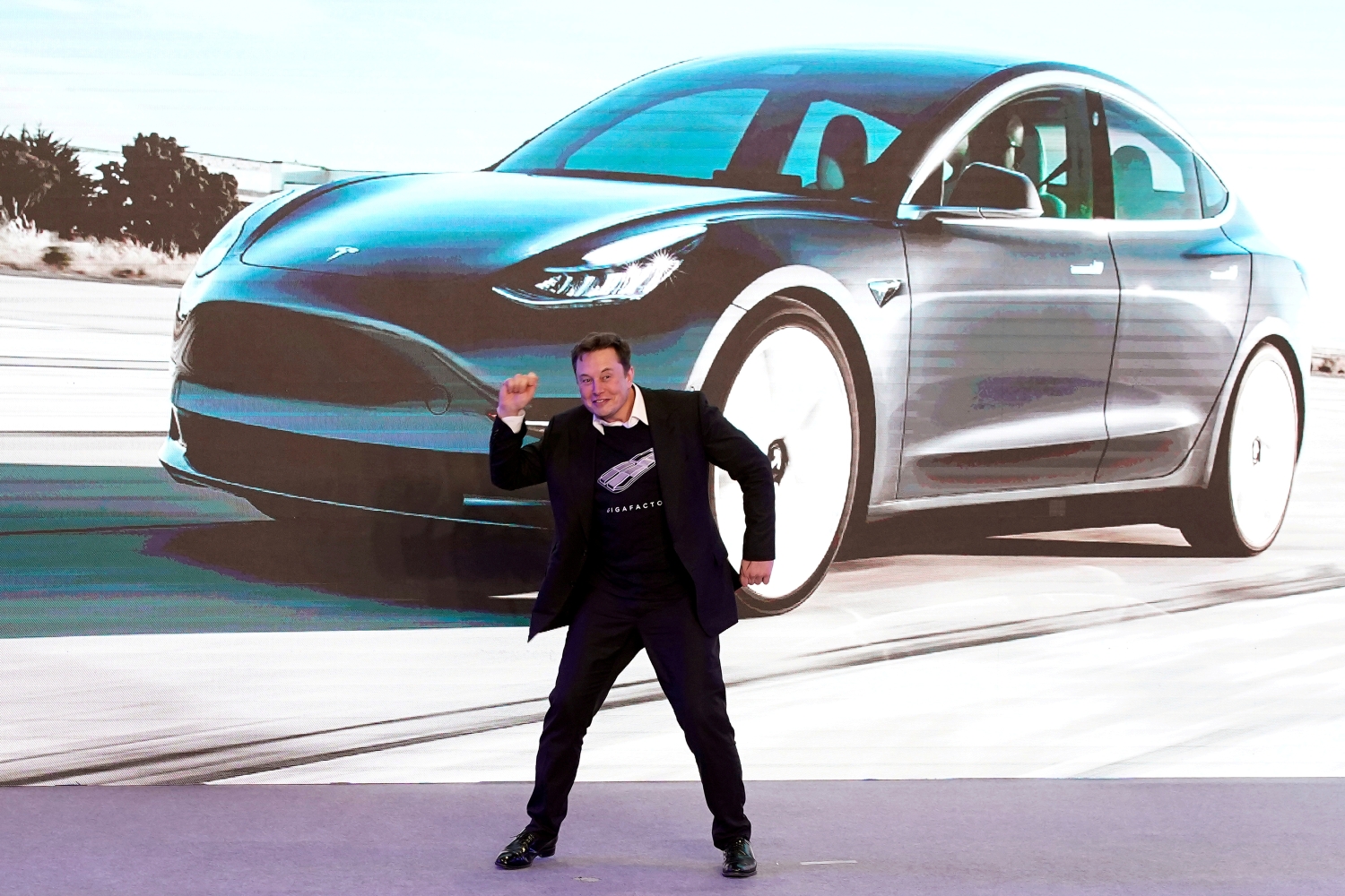 Regulators bust Tesla having an 'Elon Mode' in its vehicles, demands data to be handed over - Vimarsana News