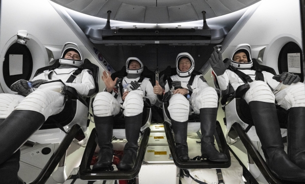 NASA and SpaceX safely bring ISS astronauts back to Earth 2345 NASA and SpaceX safely bring ISS astronauts back to Earth 2345