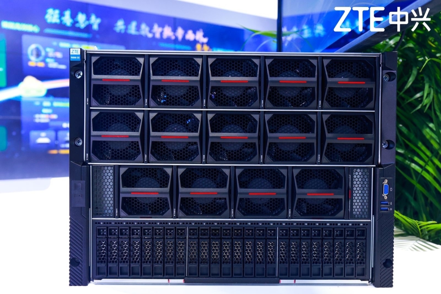 ZTE's first 'flagship GPU server' for China has NVIDIA H800 AI