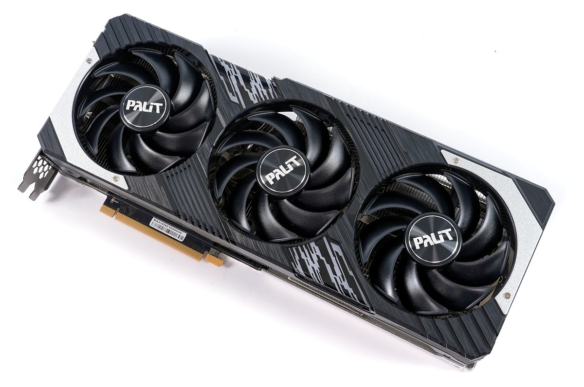 Palit GeForce RTX 4080 SUPER PCB: there's room for two regular 8 