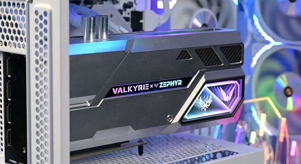 Zephyr's new GeForce RTX 4080 SUPER Valkyrie has 280mm AIO cooler
