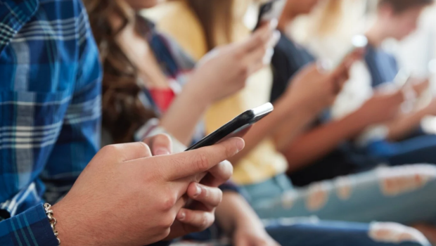 Deepfake pornographic images of students in schools set to create new law 65651