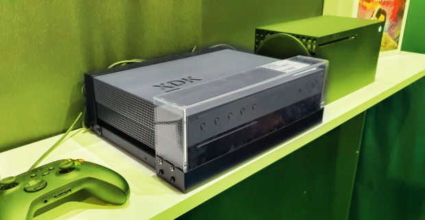 Microsoft's new Xbox development kit spotted, monster console at