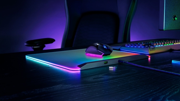 Zapowiedź Razer Firefly V2 Pro: „pierwszej na świecie podkładki pod mysz do gier z podświetleniem LED” 02