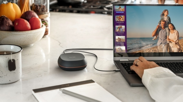 Le nouveau SanDisk Desk Drive de Western Digital offre jusqu'à 8 To de stockage externe en forme d'orbe 03