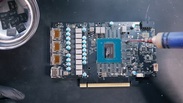NVIDIA GeForce RTX 4070 Ti SUPER modded: 26Gbps GDDR6X, becomes faster than RTX 4080
