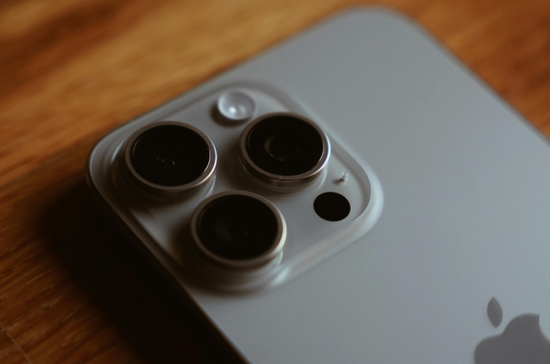 iPhone 16 line-up to get bigger battery and real fast-charging
