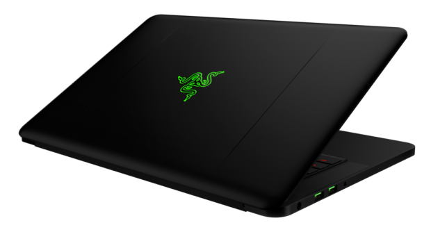 Razer updates the world's most decorated 14-inch laptop for gamers | TweakTown.com
