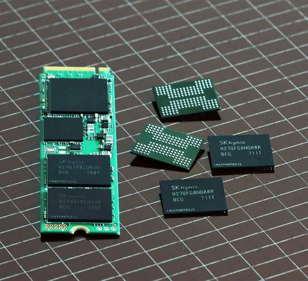 Open enlarged image SK Hynix introduces industry's highest 72-layer 3D NAND flash | TweakTown.com