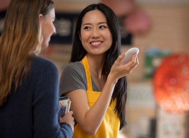 Pocketalk, the two-way voice translator instantly translates 74 languages to make interlingual communication a breeze | TweakTown.com