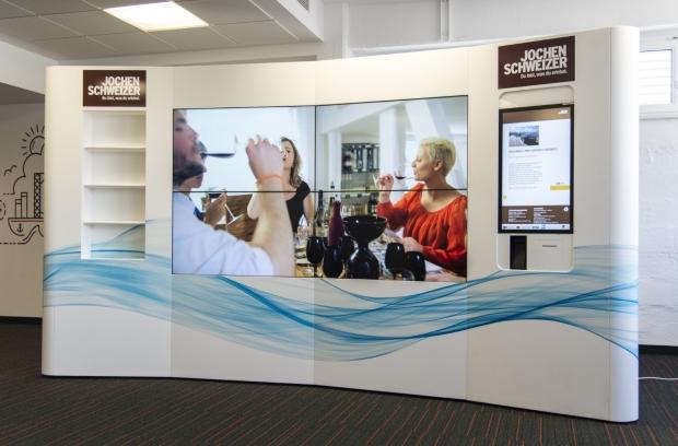 Giada reveals G468 four-screen video-wall player 02