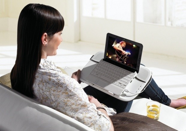 Logitech Launches Speaker Lapdesk for People with Compact Laptops and Netbooks 5