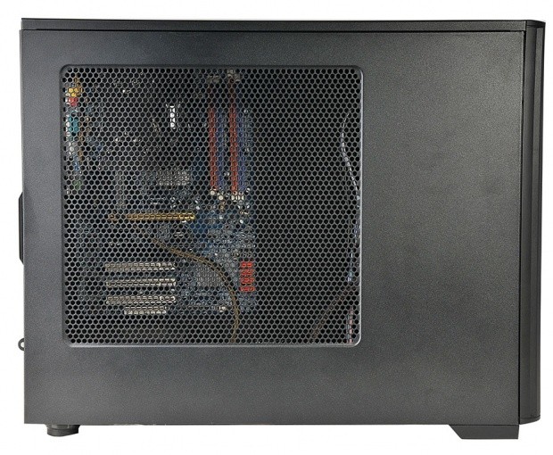 Open enlarged image Spire Launches the Sentor 6004 Professional PC Case 02
