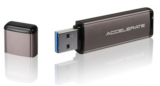 Open enlarged image Quad Channel USB3.0 Stick from Sharkoon - Flexi-Drive Accelerate Duo 7