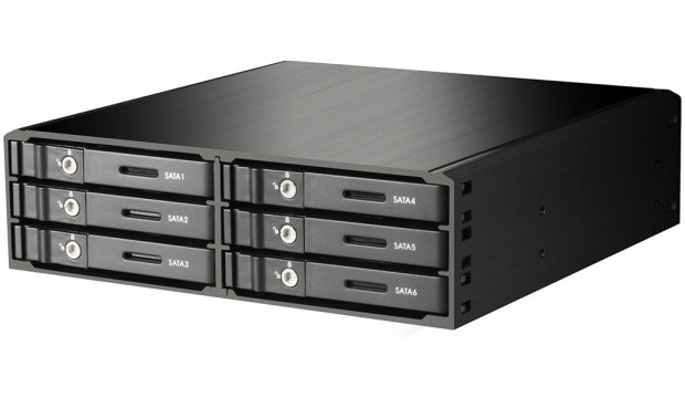 Sharkoon Announces QuickPort Intern SATA Drive Cages 03